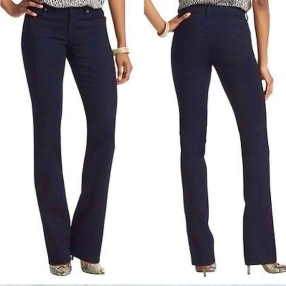 LOFT Jeans Size 27 Curvy Sexy Boot Cut  Dark Blue Jeans 💙💙 - Picture 1 of 12
